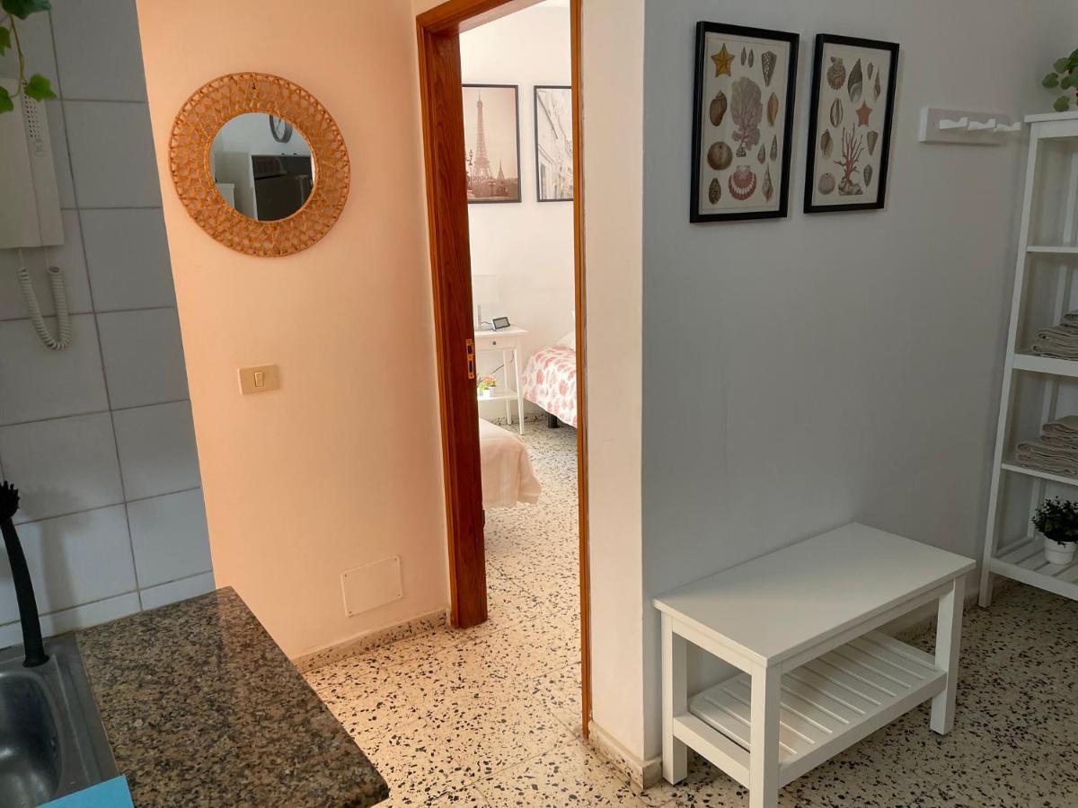דירות חוף ואיה גראן ריי Vivienda Turistica Juliana מראה חיצוני תמונה